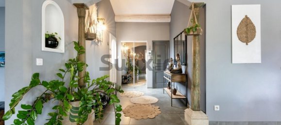 Вилла с 4 спальнями в Сен-Виктор-ла-Кост, Франция № 329490 6