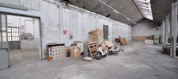 5 rooms Warehouse in Inveruno, Italy No. 282230 4