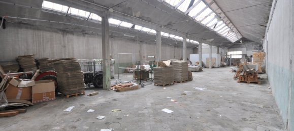 5 rooms Warehouse in Inveruno, Italy No. 282230 2