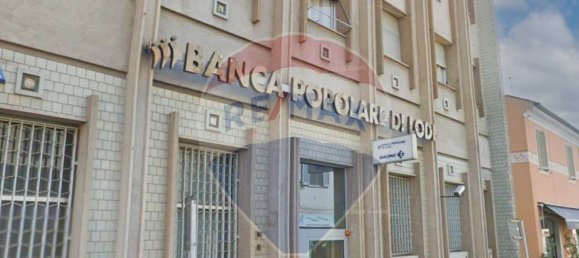 Imóvel comercial em Sannazzaro de' Burgondi, Italy 475 m² N.º 148519 3