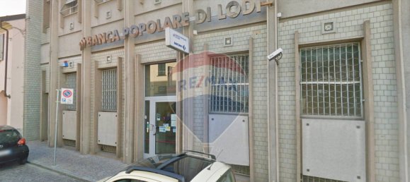 Imóvel comercial em Sannazzaro de' Burgondi, Italy 475 m² N.º 148519 2