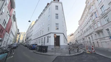 2 rooms Apartment in Josefstadt, Austria No. 241918