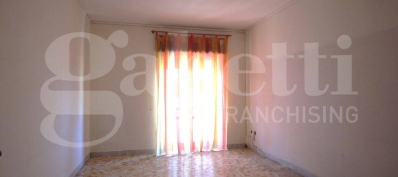 3 Schlafzimmer Wohnung in Arzano, Italy, Nr. 30339 50