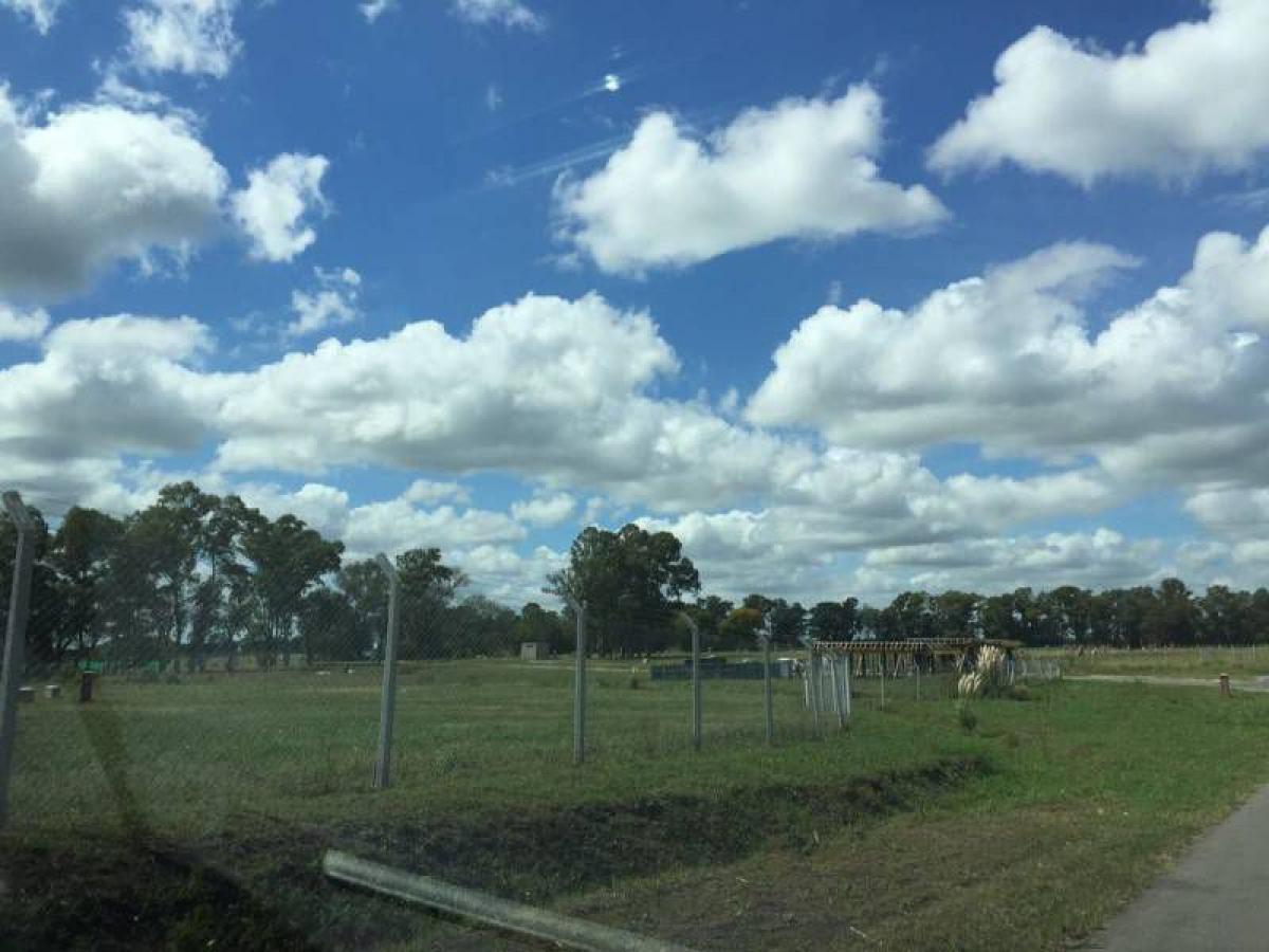  Land in Pilar, Argentina No. 119813