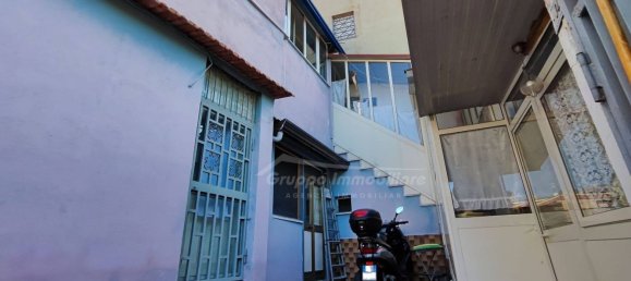 5 bedrooms Apartment in San Sebastiano al Vesuvio, Italy No. 327723 8