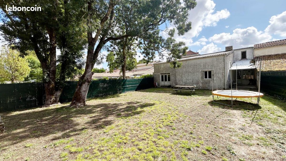 3 غرف نوم منزل في Saint-Medard-d'Aunis, France رقم 337108