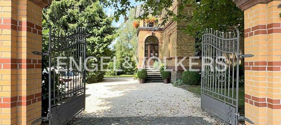 14 rooms Villa in Neuwied, Germany No. 341908 13