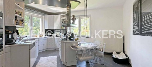 14 rooms Villa in Neuwied, Germany No. 341908 5