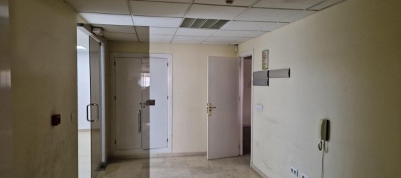 657m² Office in Andalusia, Spain No. 140423 32
