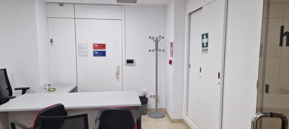 657m² Office in Andalusia, Spain No. 140423 9