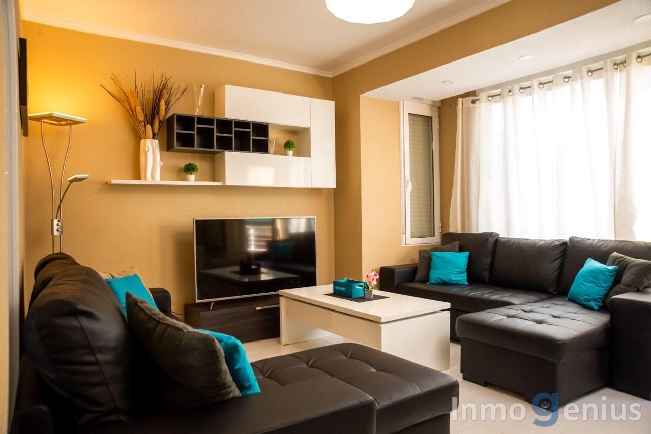 3 bedrooms Apartment in Torrevieja, Spain No. 8770