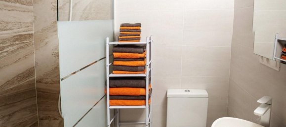 3 bedrooms Apartment in Torrevieja, Spain No. 8770 2