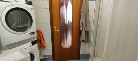 Apartamento de 4 habitaciónes en Milan, Italy No. 279388 16