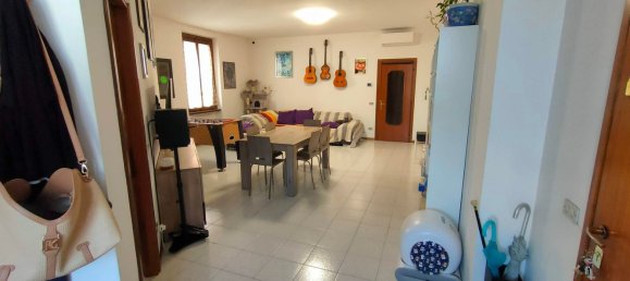 Apartamento de 4 habitaciónes en Milan, Italy No. 279388 5