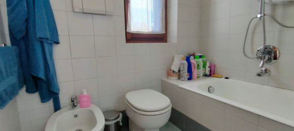 Apartamento de 4 habitaciónes en Milan, Italy No. 279388 8