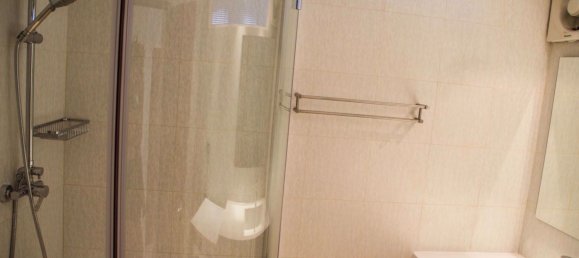 Apartamento com 1 quarto em condomínio em Bang Rak, Thailand N.º 9465 5