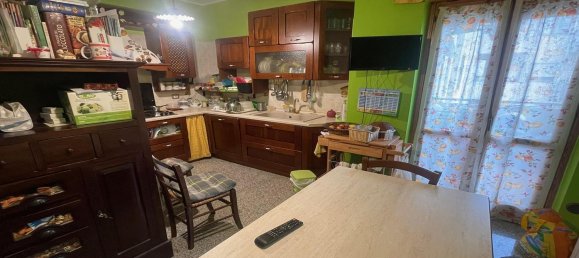 7 rooms Apartment in Rende, Italy No. 114006 4