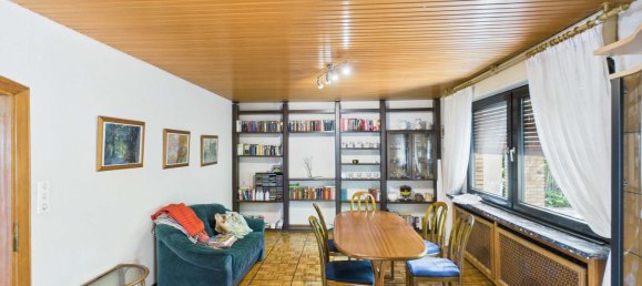 6 rooms Townhouse in Essen, Germany No. 356705 4