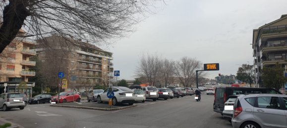 76m² Commercial property in Rome, Italy No. 16238 7