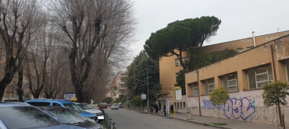76m² Commercial property in Rome, Italy No. 16238 8