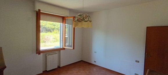 4 rooms Apartment in Gambassi Terme, Italy No. 269684 14
