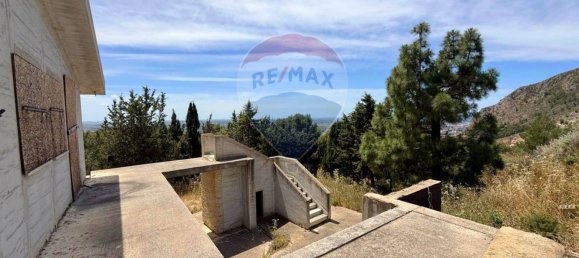 4 Schlafzimmer Villa in Erice, Italy, Nr. 337982 11