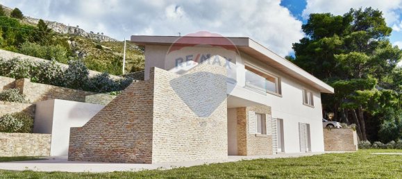 4 Schlafzimmer Villa in Erice, Italy, Nr. 337982 26