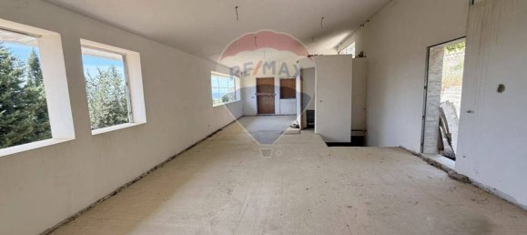 4 Schlafzimmer Villa in Erice, Italy, Nr. 337982 12