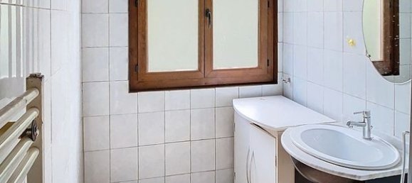 2 Schlafzimmer Haus in Saint-Germain-des-Pres, France, Nr. 263584 10