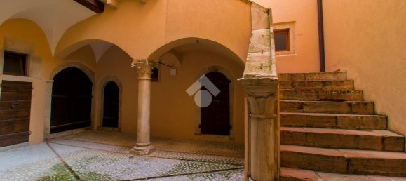 3-salle Appartement à L'Aquila, Italy No. 9121 3