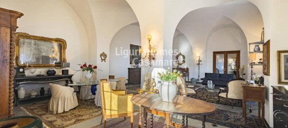 15 rooms Villa in Imperia, Italy No. 112748 3