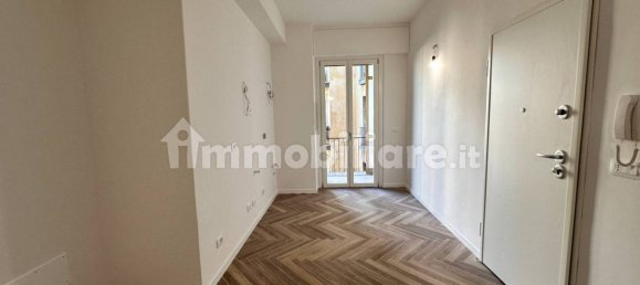 3 Schlafzimmer Wohnung in Florence, Italy, Nr. 37811 4