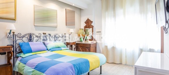 5 bedrooms Hotel in Rome, Italy No. 109315 10