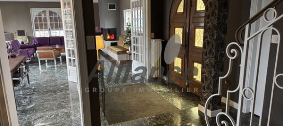 Casa de 4 dormitorios en Luxeuil-les-Bains, France No. 360473 3