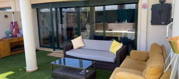 Adosado de 3 dormitorios en Estepona, Spain No. 139294 2