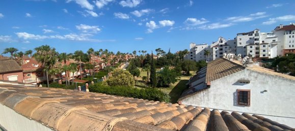 Adosado de 3 dormitorios en Estepona, Spain No. 139294 27