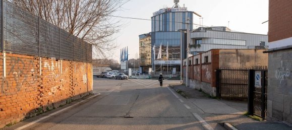 29m² Garage in Moncalieri, Italy No. 117075 9