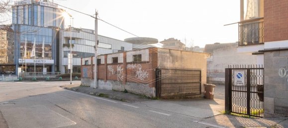 29m² Garage in Moncalieri, Italy No. 117075 23