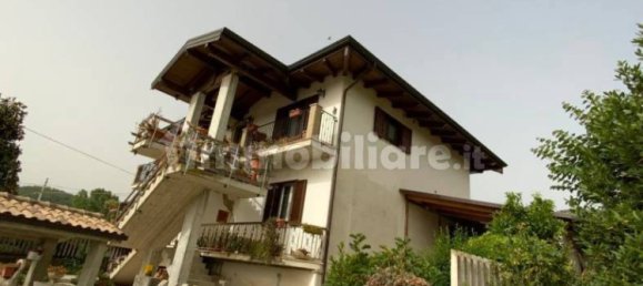 6 bedrooms House in Campli, Italy No. 103876 3