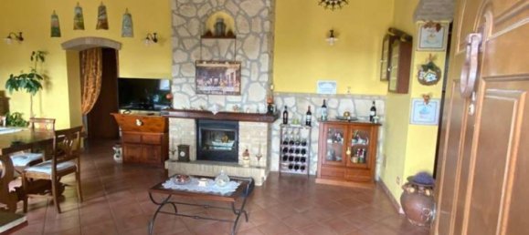 6 bedrooms House in Campli, Italy No. 103876 50