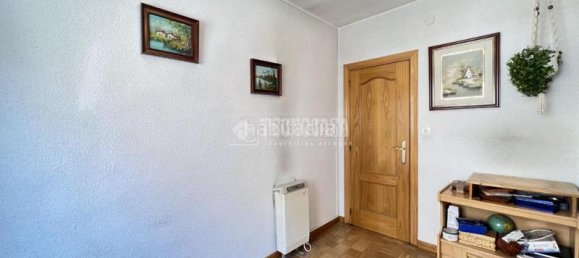 3 bedrooms Apartment in Madrid, Spain No. 138986 18