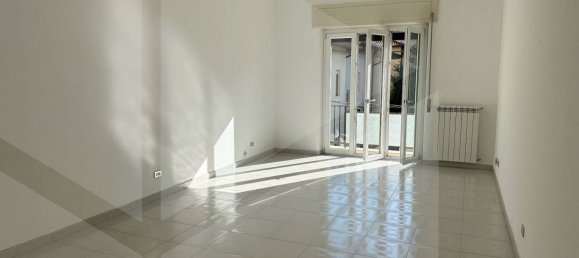 4 rooms Apartment in Avezzano, Italy No. 22445 6