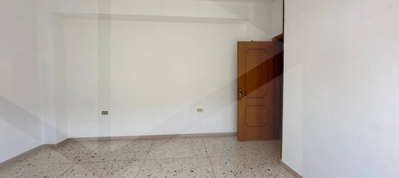 4 rooms Apartment in Avezzano, Italy No. 22445 26