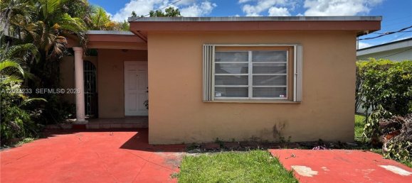 4 dormitorios villa en venta en Miami, Miami-Dade, Florida, USA № 615016 2