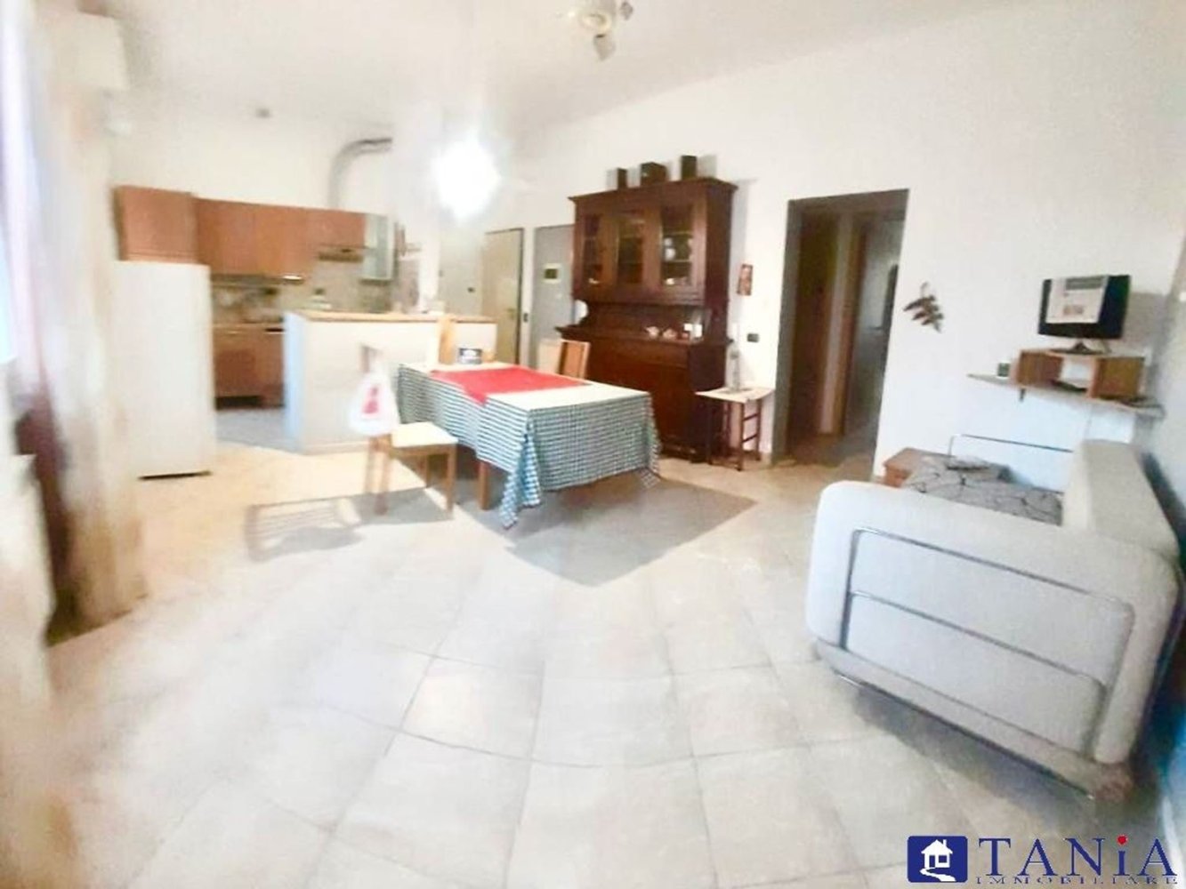 5 rooms House in Luni, Italy No. 94529