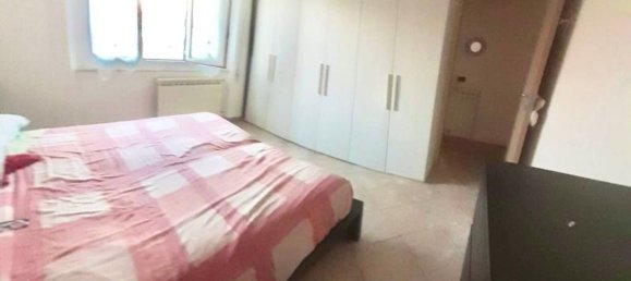 5 rooms House in Luni, Italy No. 94529 9