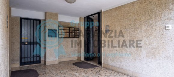 5-salle Appartement à Mantua, Italy No. 314763 4