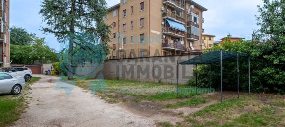 5-salle Appartement à Mantua, Italy No. 314763 33