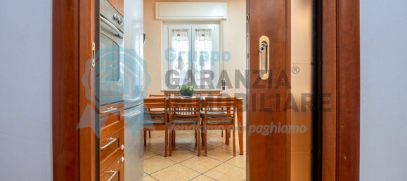 5-salle Appartement à Mantua, Italy No. 314763 7