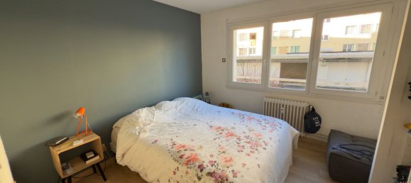 2 chambres Appartement à Guilherand-Granges, France No. 269735 4